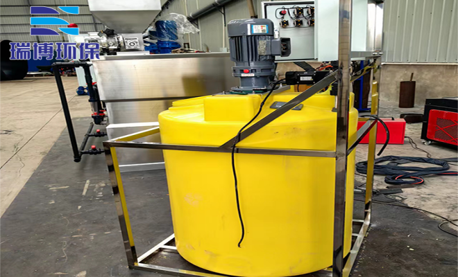 �U��̎���ÉA����ˎ�b��